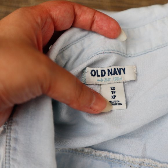 Chambray Button Up Shirt - Picture 6 of 8